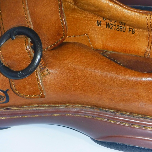 Born  Brown Leather Clogs with Faux Buckle 6.5M - Picture 3 of 7